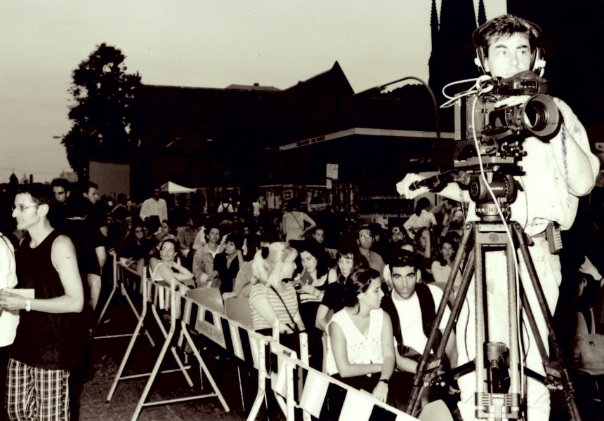 Crowds and a camera operator at Tropfest in Sydney, 1997
